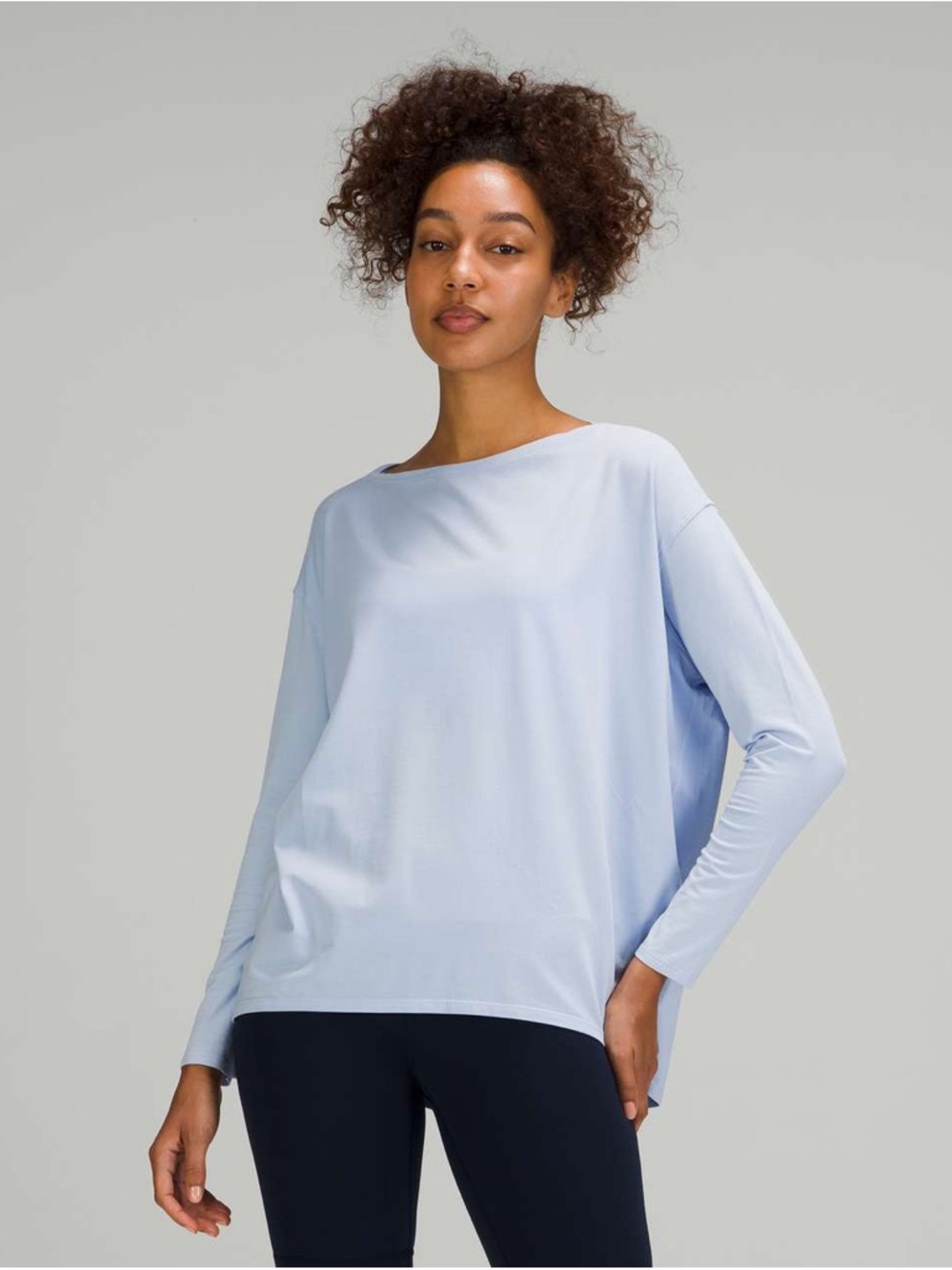 Lululemon Back In Action Long Sleeve Size 4 Light Blue